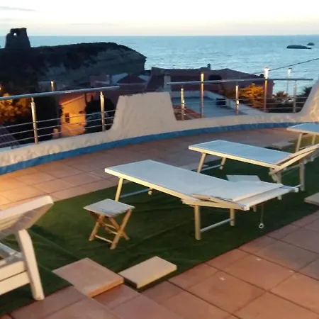 Manuela Sul Mare * S'archittu Cuglieri